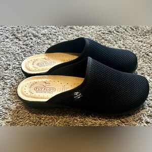 Fly Flot Black Genuine Leather Slip-On Shoes Size 8